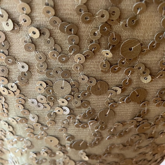 Stretch mesh embellished tank - Picture 4 of 7